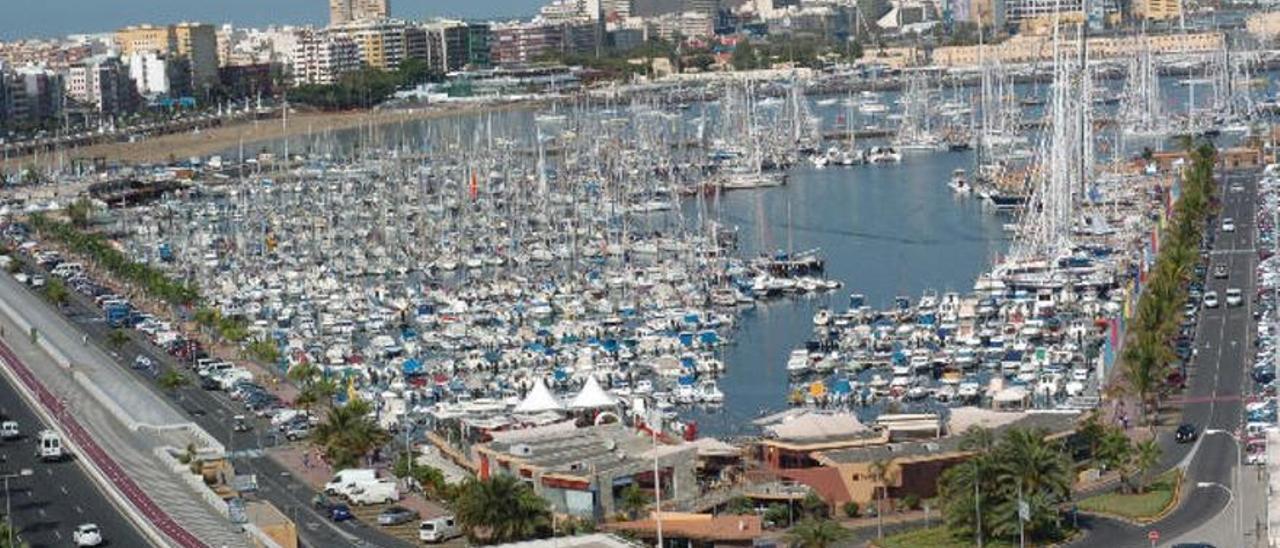LAS PALMAS DE GRAN CANARIA PUERTO: Cuatro proyectos estratégicos en el  Puerto de Las Palmas que están en el aire