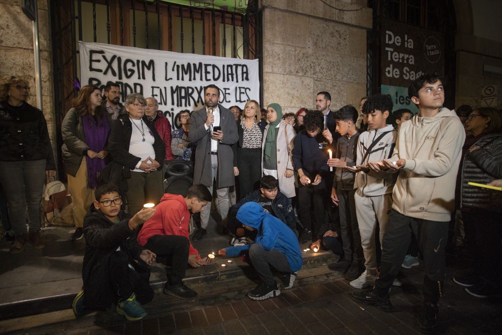 Protesta en repulsa del último asesinato machista perpetrado en Sagunt