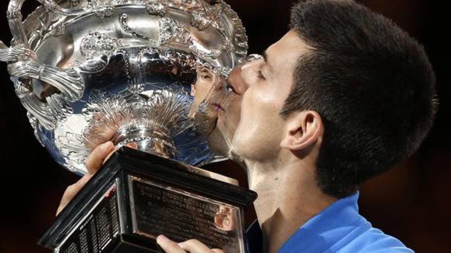 Djokovic suma cinco de cinco como campeón en Australia