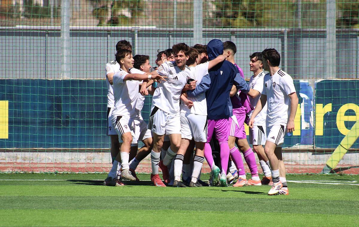 Celebración del 2-3 del Albacete en el minuto 94 que significó el triunfo final manchego.