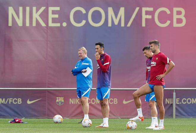 ¡El entrenamiento previo del Barça al comunicado de Koeman!