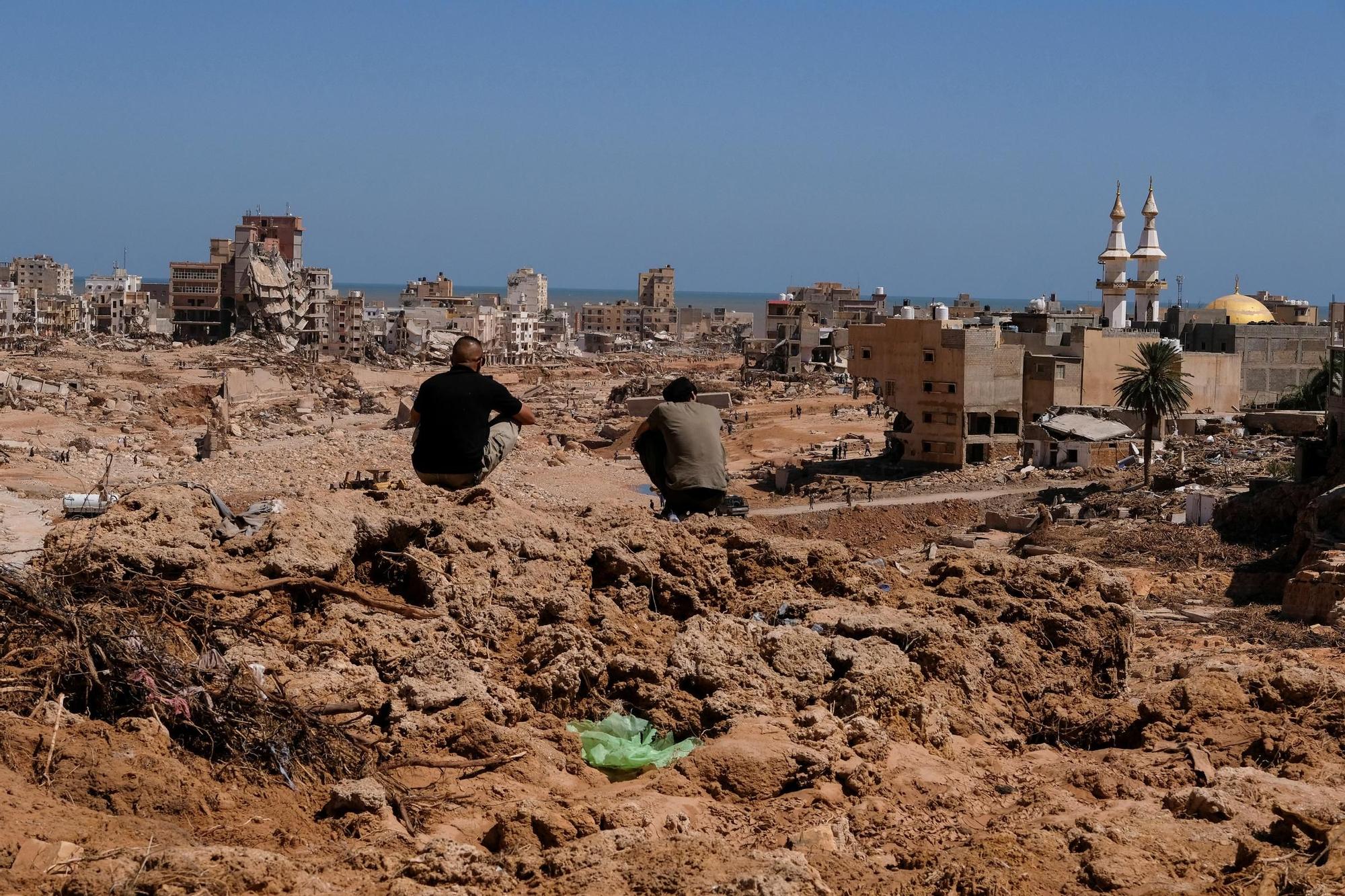 Destrucció a la ciutat de Derna provocada per les inundacions