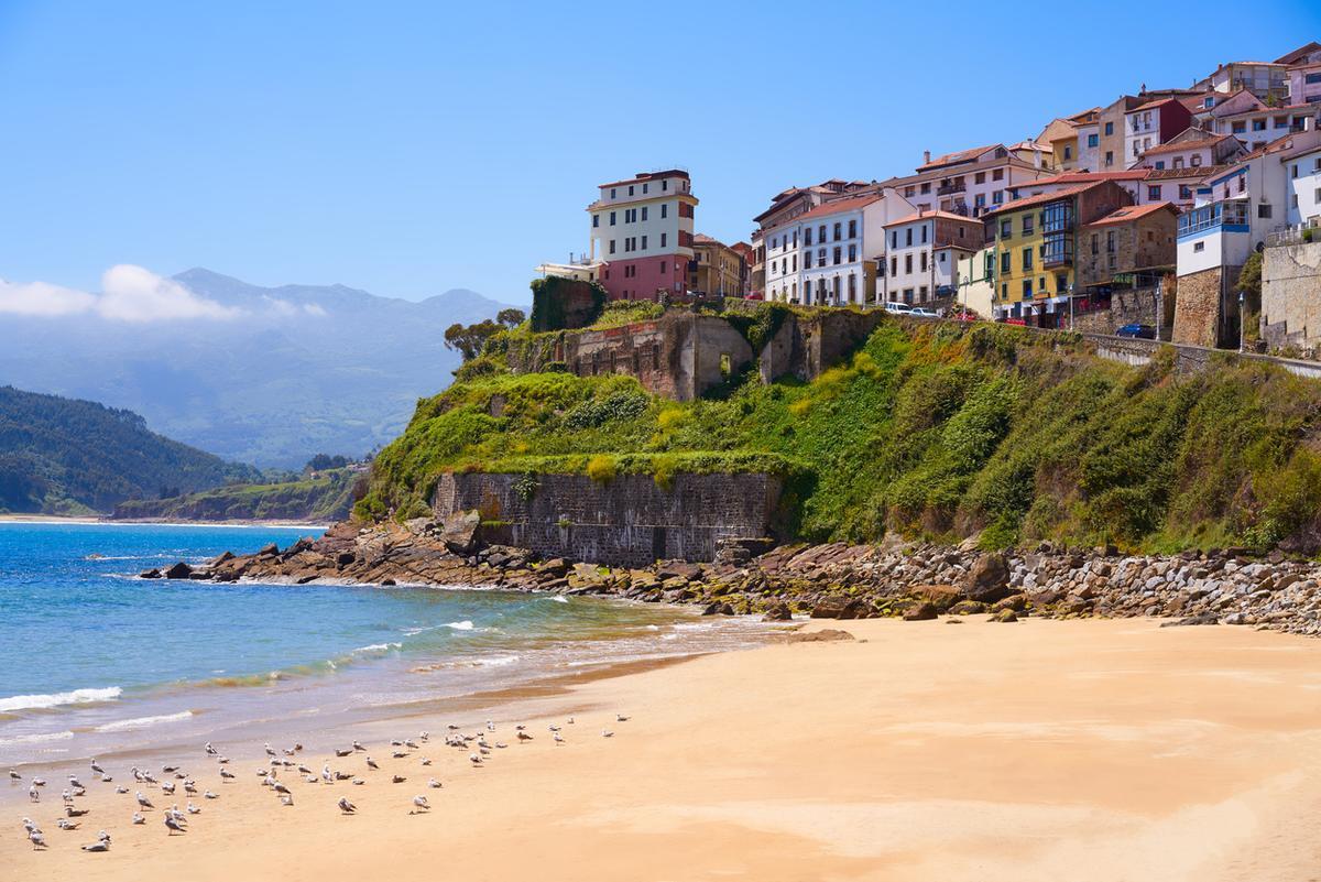En Asturias se extiende una de las mejores playas de España