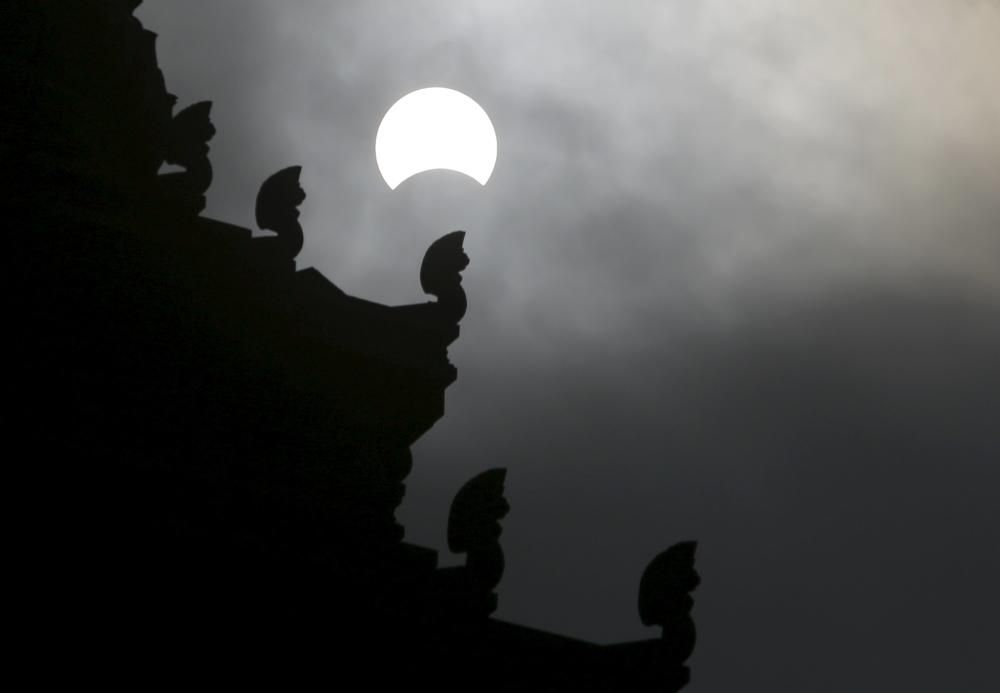 Las mejores imágenes del eclipse de Sol