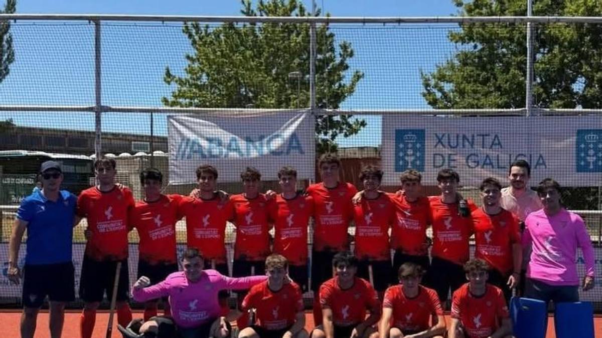La Selección FHCV Sub-21 se cuelga el oro y la plata en el Campeonato de España