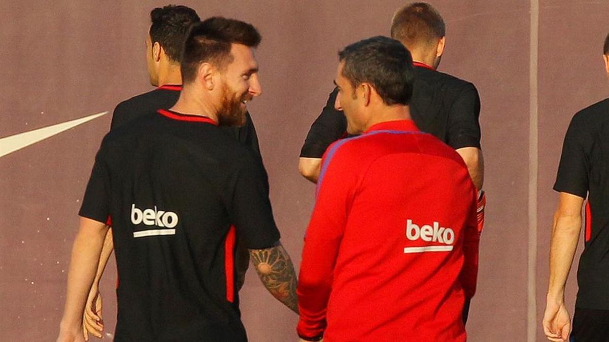 Valverde felicitó a Messi por su clasificación con Argentina