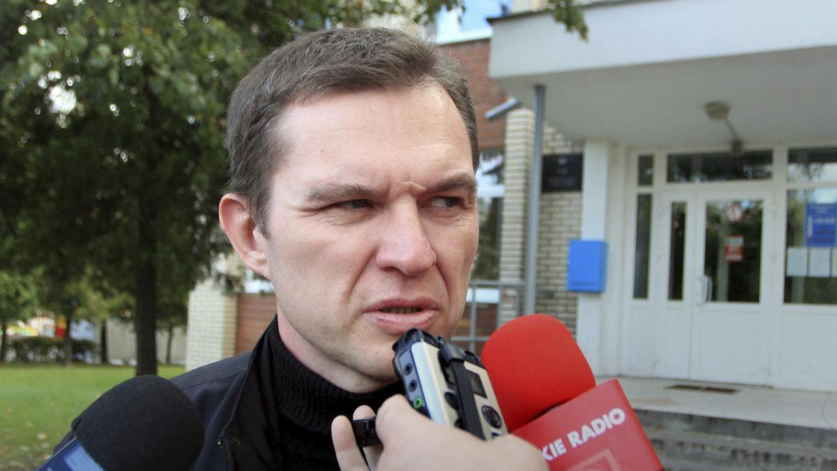 Andrzej Poczobut, el periodista al que el régimen de Lukashenko arrestó diez veces