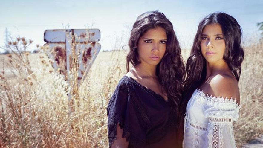 Sheila y Tatiana en la imagen promocional de su disco.