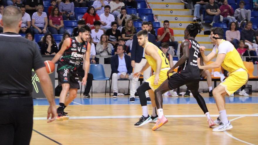 El Palmer Basket jugará el play-out y el Fibwi Palma se salva