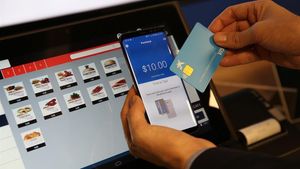 zentauroepp41100959 caixabank  global payments  samsung  visa i arval inauguren 171127120408