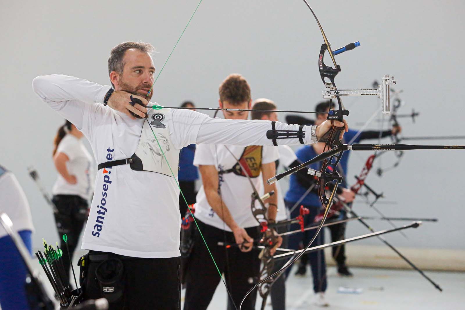 Un total de 21 arqueros afinan puntería en el Torneo Eivissa Patrimoni