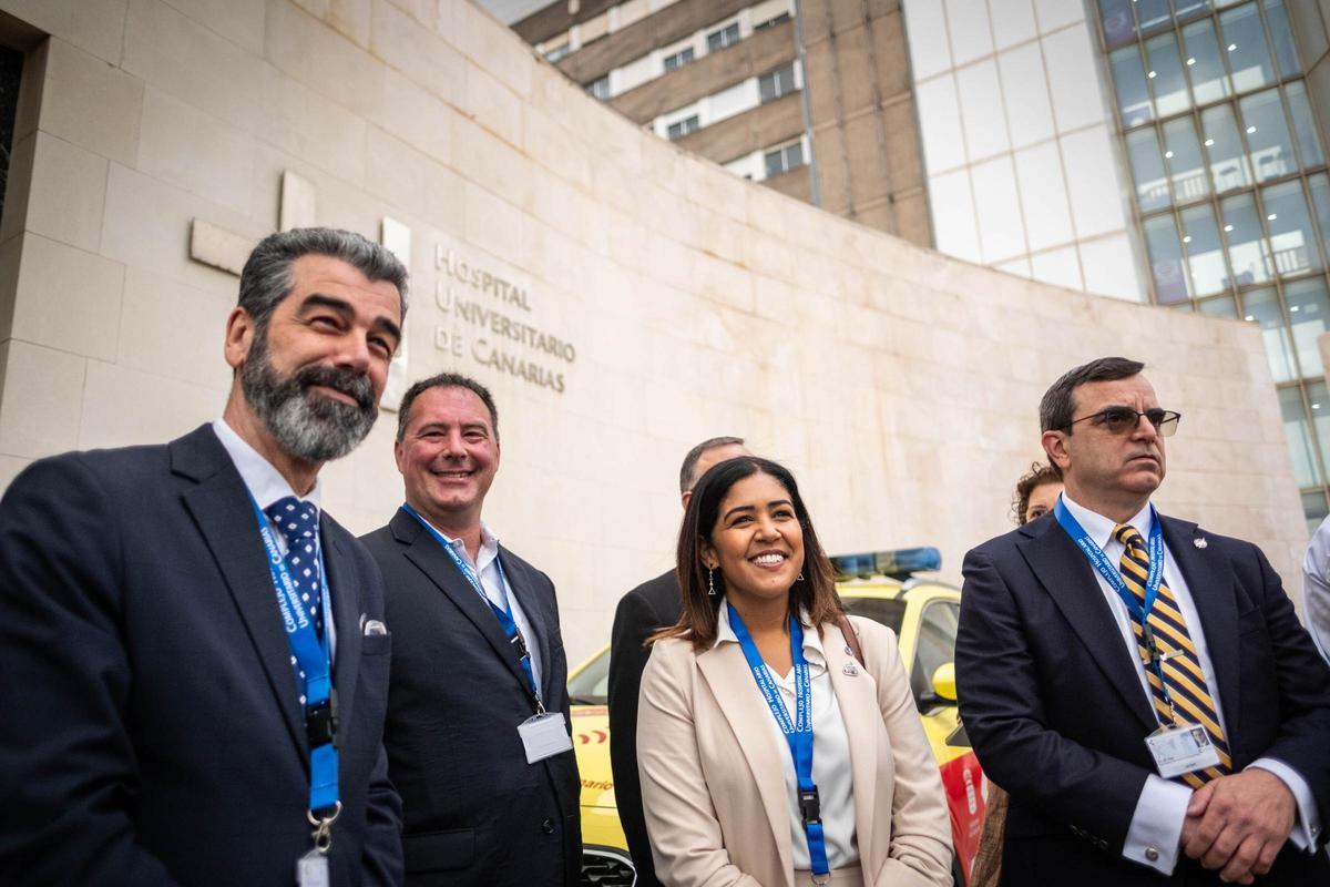 La NASA visita la cámara hiperbárica de Imetisa en el HUC
