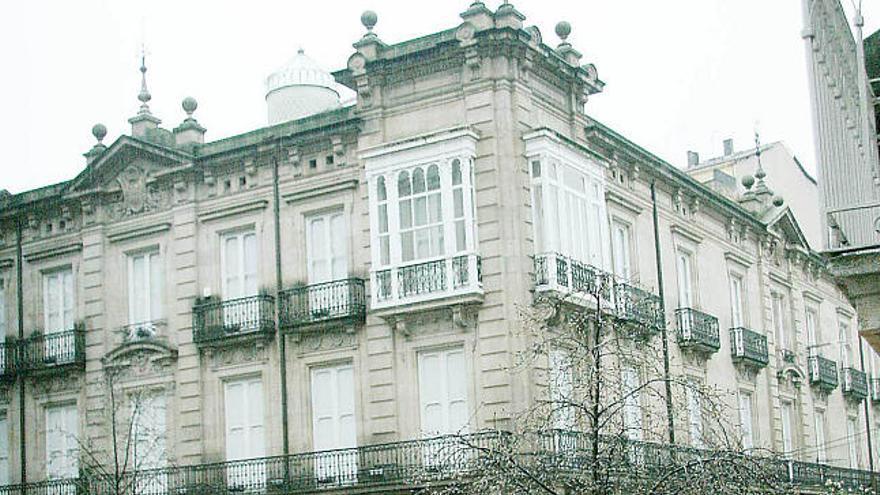 El Centro Simeón, en Ourense, propiedad de la Diputación. / iñaki osorio