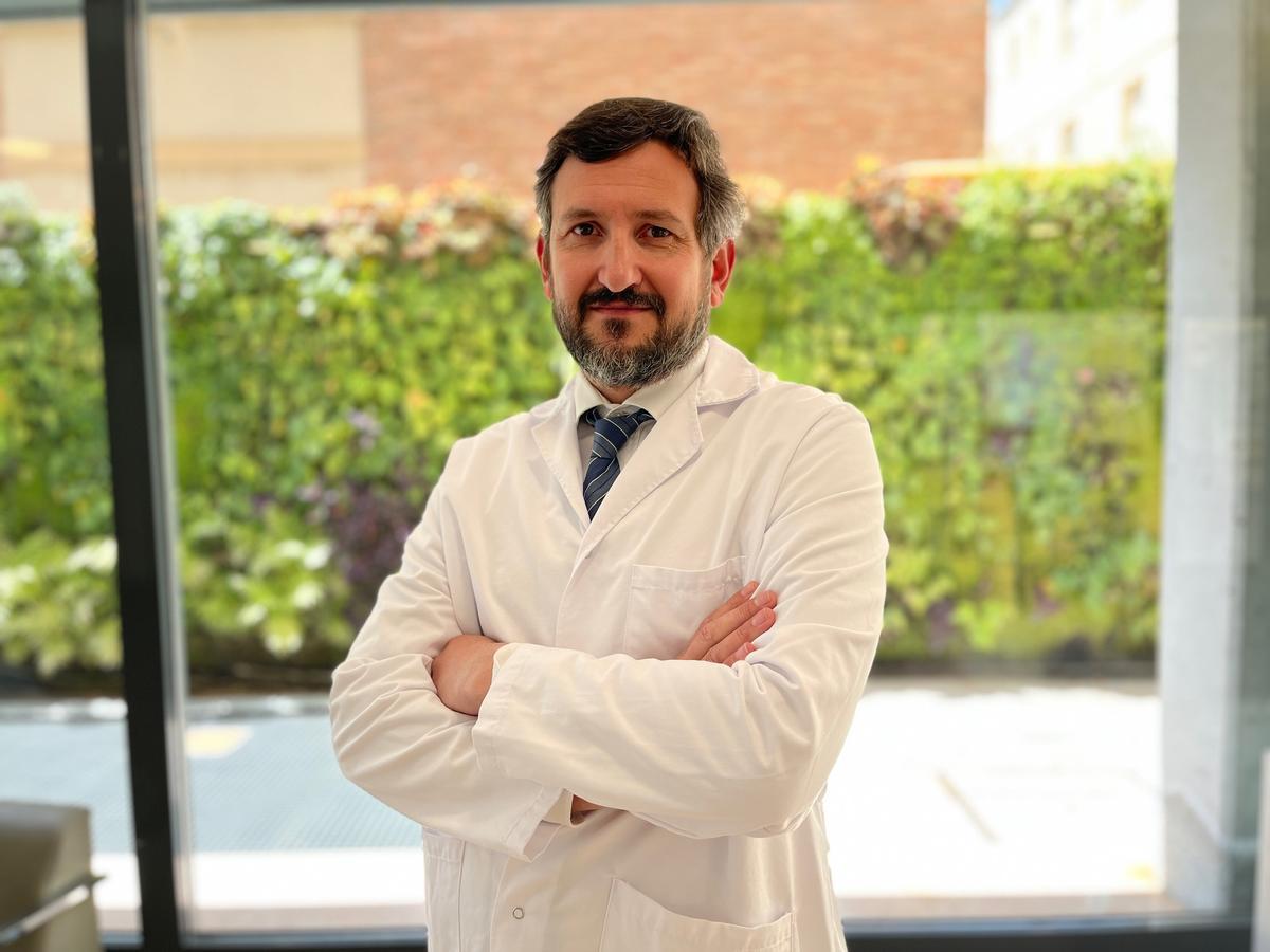 El doctor Jose Luis Barbeito, neurocirujano de Quironsalud Sagrado Corazón.