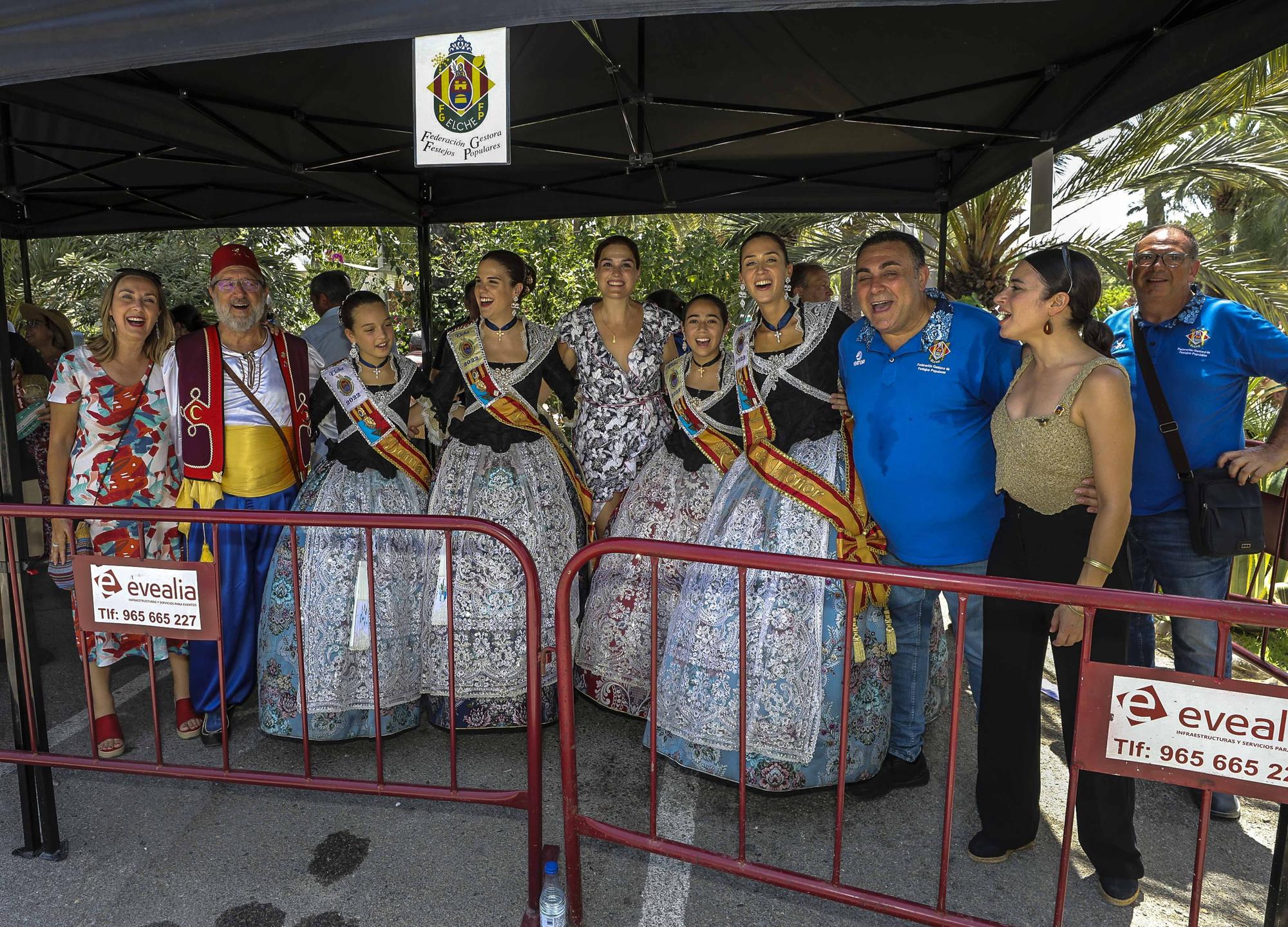 Atronadora mascleta que entra por los pelos a concurso.