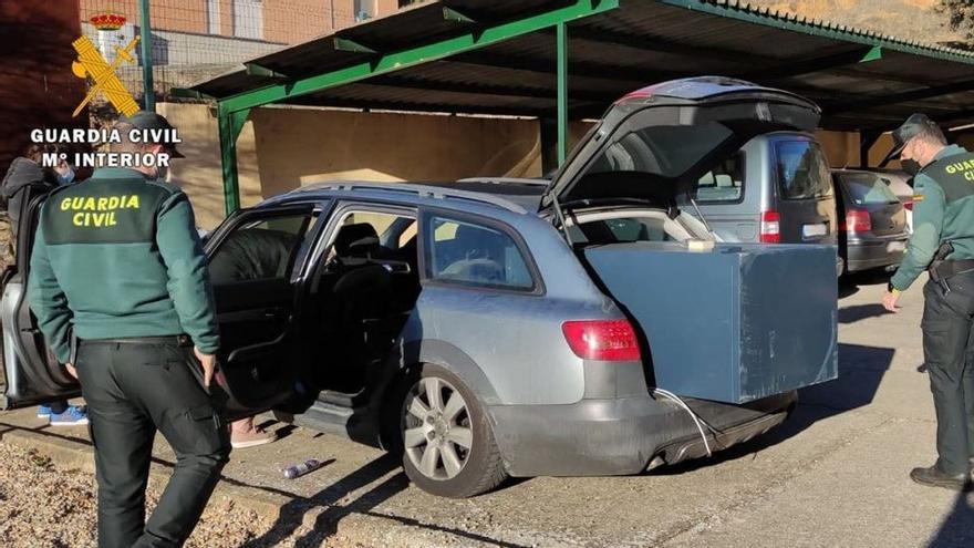 La investigación de una banda organizada nacional de robos en gasolineras y comercios de Levante llega hasta Zamora