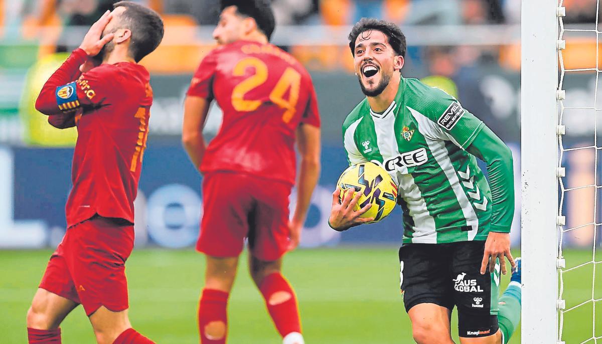 Gayà y Cömert se lamentan del gol encajado en los últimos minutos