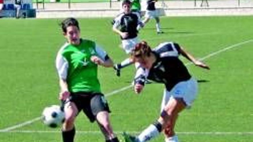 El equipo femenino quiere dar otro paso hacia la permanencia