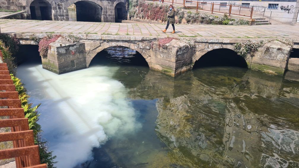 Enésimo vertido en el río Con (Vilagarcía)