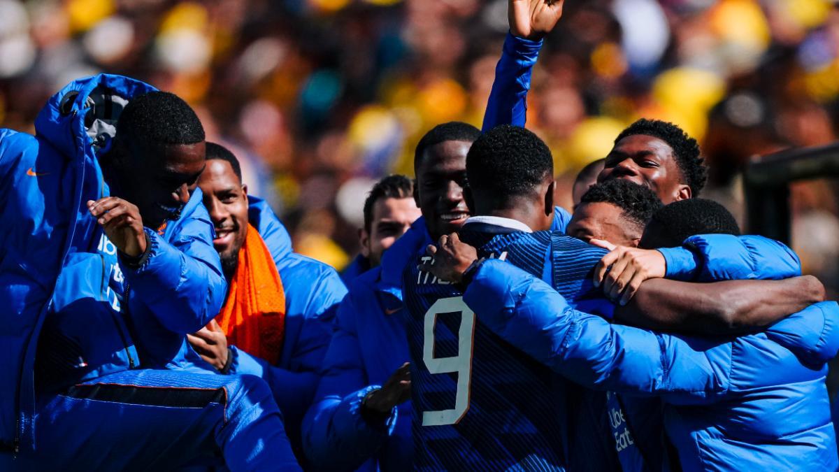 Francia vence ante Colombia