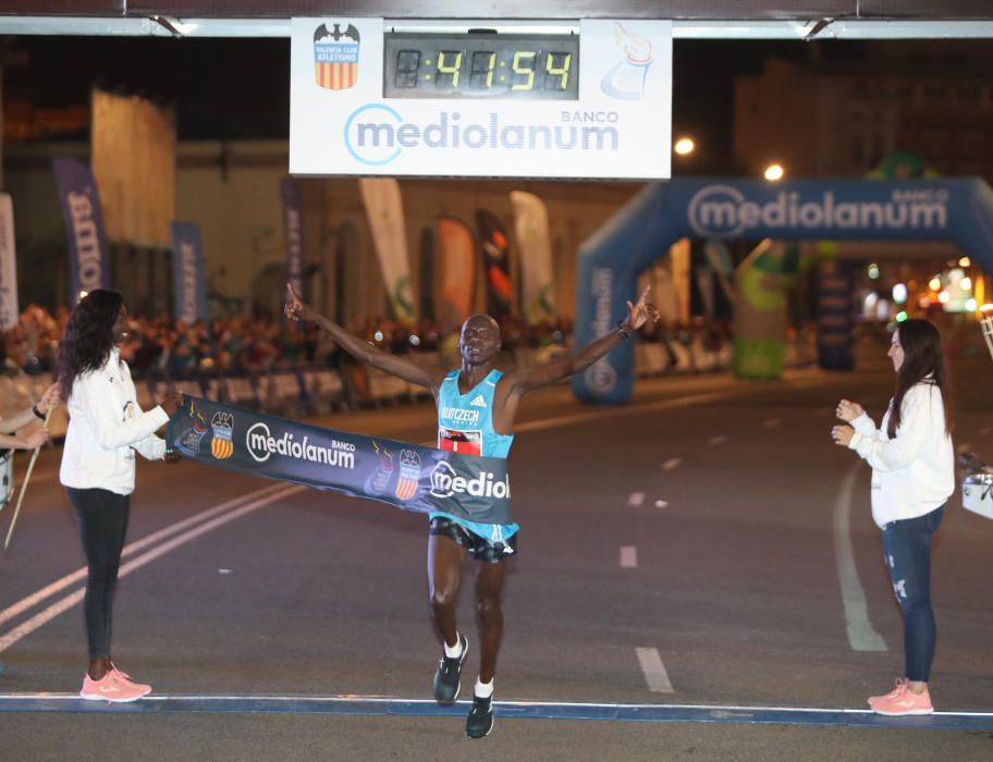 Búscate en la 15K Nocturna Valencia 2019