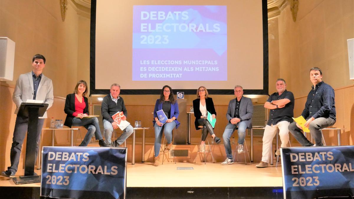 El debat electoral de Castelló d'Empúries celebrat al convent de Santa Clara