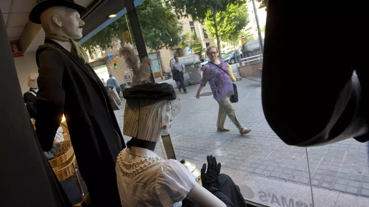 La Dreta de l'Eixample convoca un concurso para elegir el cartel de su fiesta mayor
