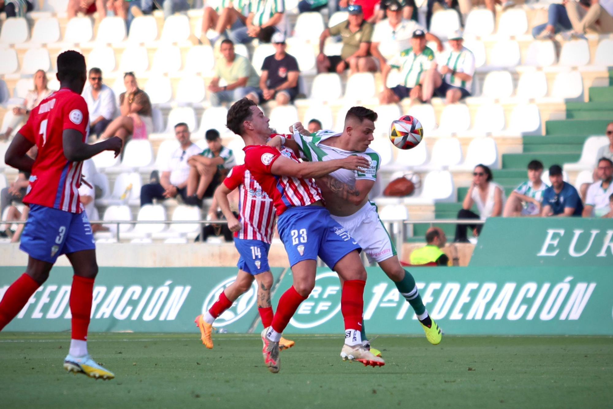 Córdoba CF-Algeciras | El partido de Primera Federación en imágenes