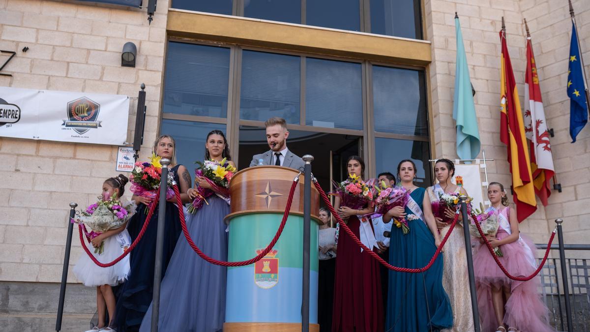 Reinas y damas de las fiestas de Coreses.