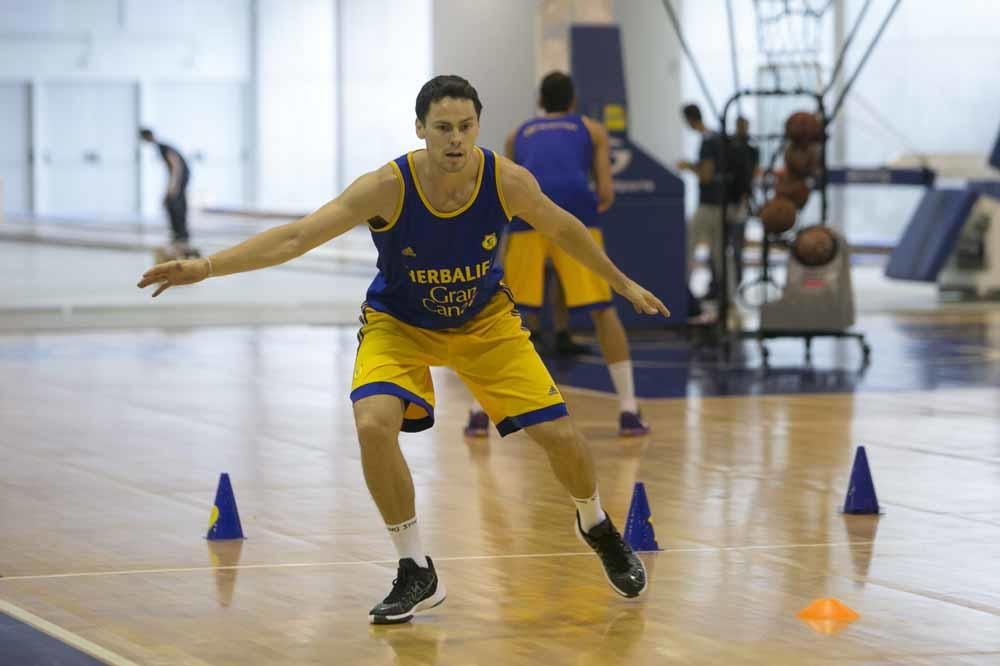 Primer entrenamiento del Herbalife Gran Canaria