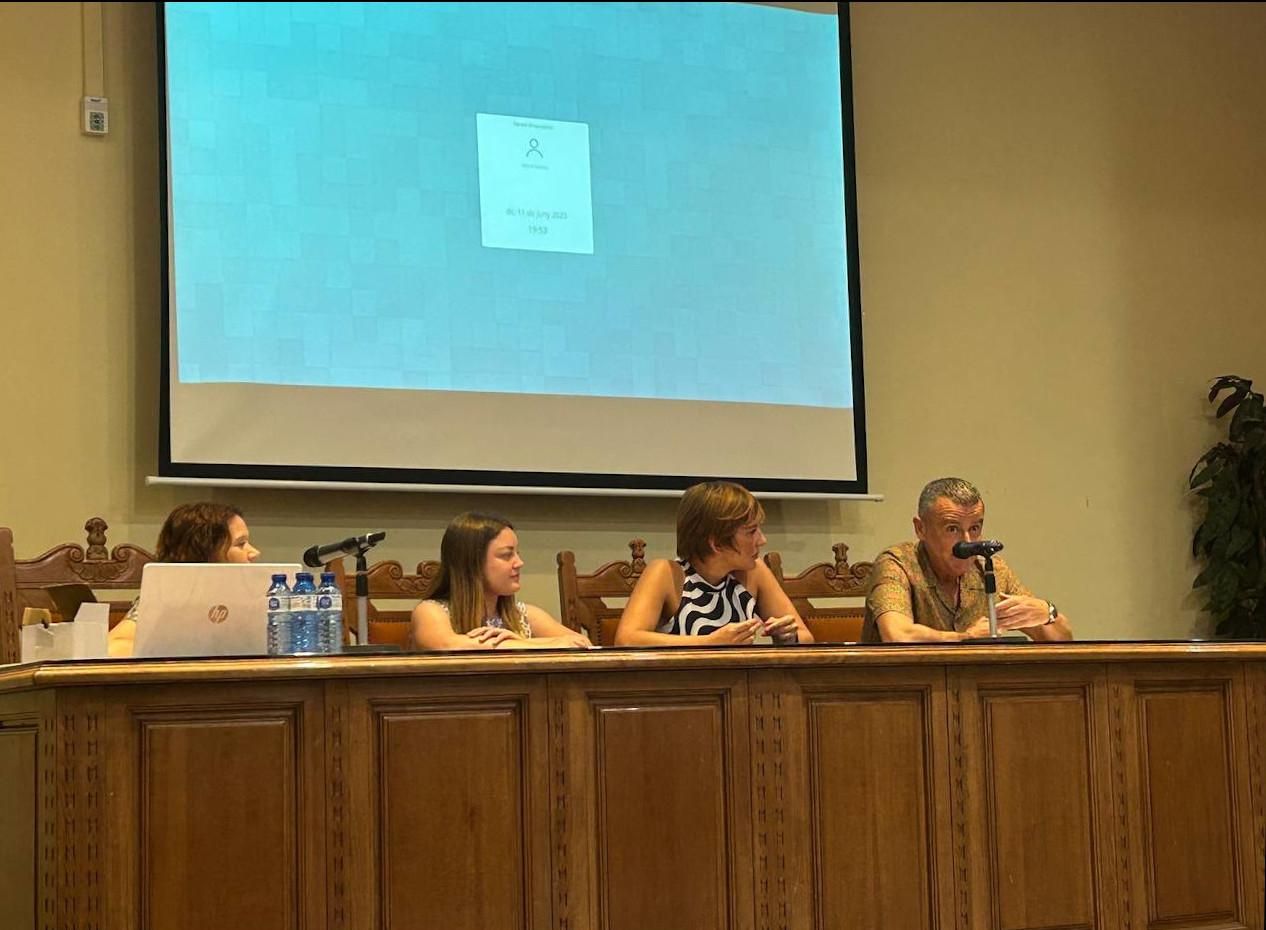 El IES Soler i Godes de Benifaió reconoce el trabajo de las empresas que completan la formación