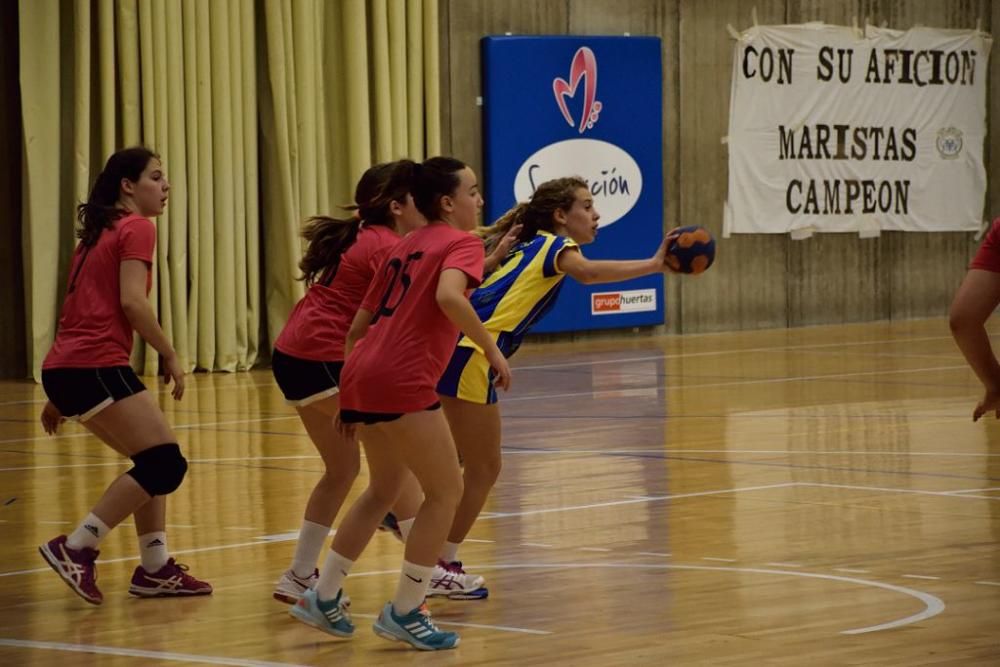 Balonmano: el Maristas Cartagena, campeón regional infantil femenino