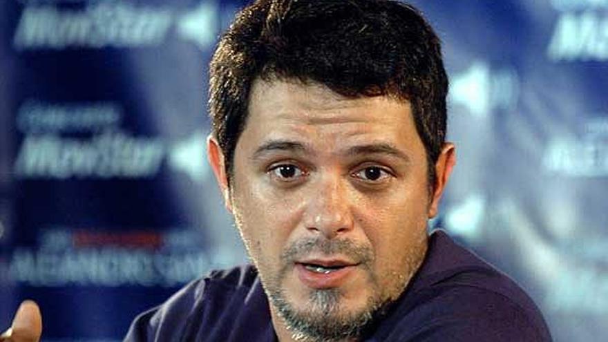 Alejandro Sanz.