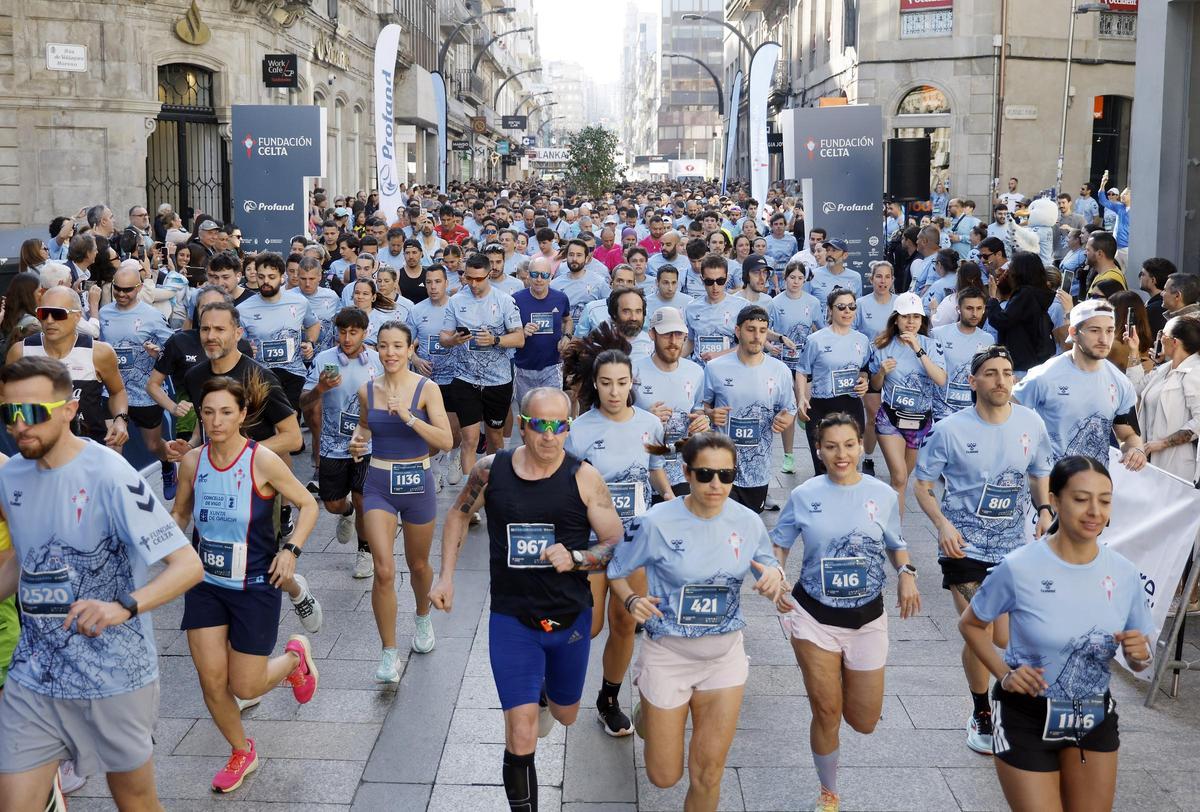 Invasión Celeste en Vigo con casi 3.000 corredores