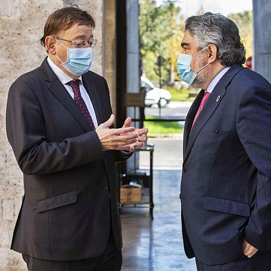 Ximo Puig y el ministro de Cultura, José Manuel Rodríguez Uribes.