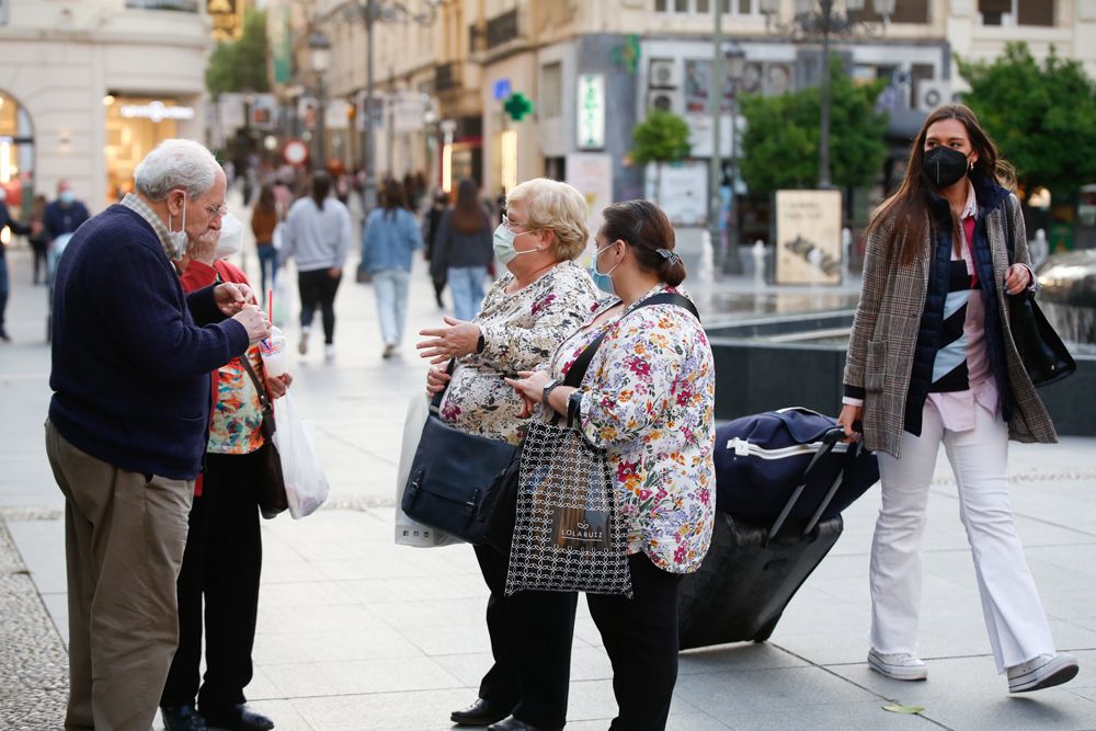 "Un grandísimo respiro" para los bares y comercios de Córdoba no tener que echar la persiana a las ocho