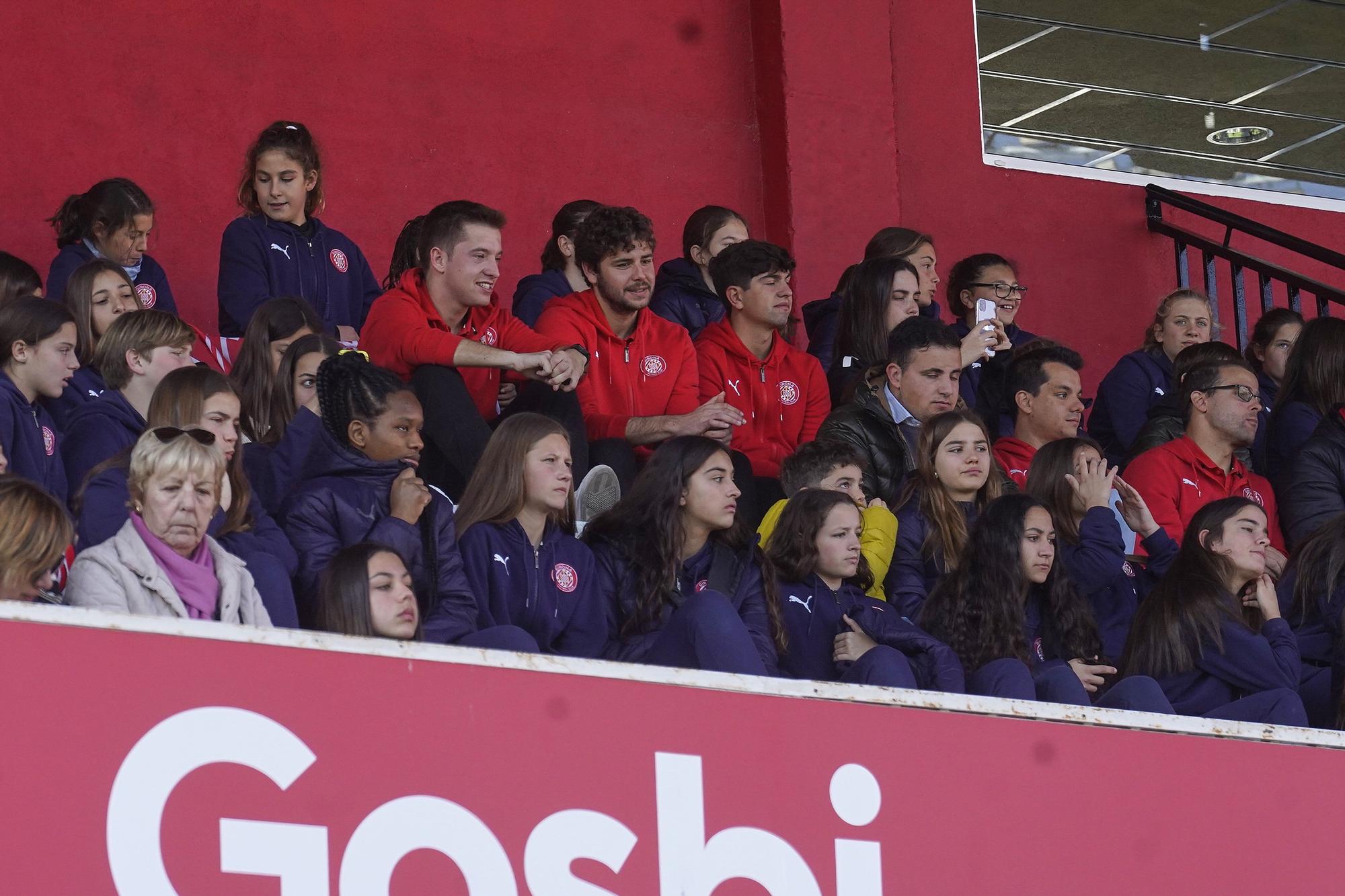 Totes les imatges del partit del Girona sènior femení a Montilivi contra el Sant Cugat (2-2)