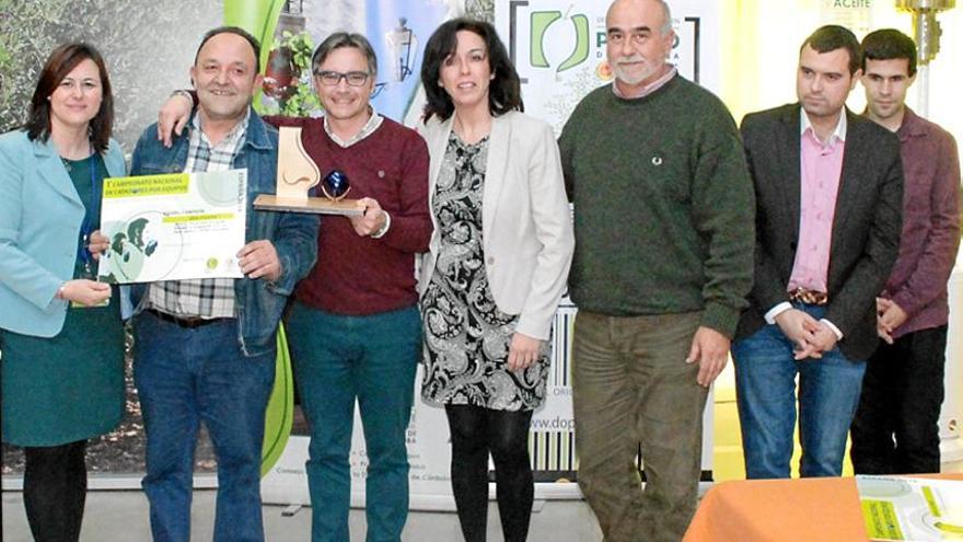 Un equipo local gana el concurso nacional de catadores de aceite