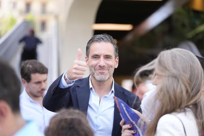 Sémper pide "cautela" en las comparaciones, después de que Feijóo equiparara bajas con el cáncer