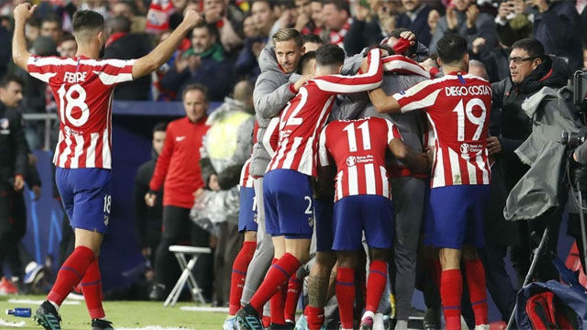 El Atlético salva un partido deslucido con un gol en los últimos minutos