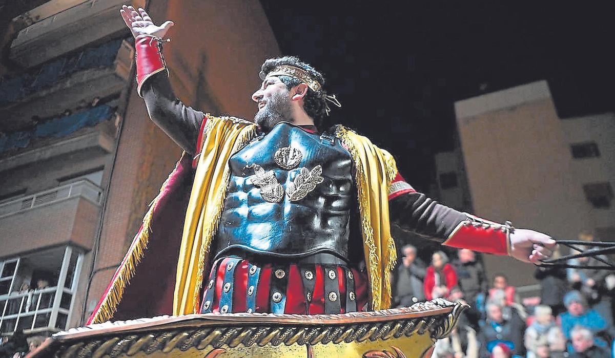 López Miras como Teodosio I El Grande en el desfile del Viernes Santo de la Semana Santa de Lorca.