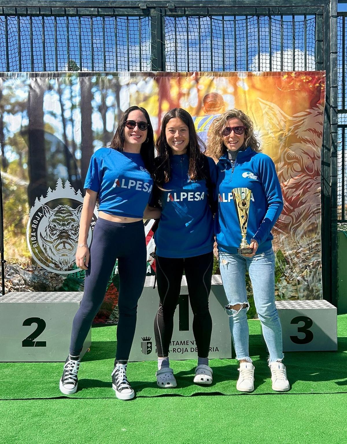 El podio femenino del CA Gandia Alpesa