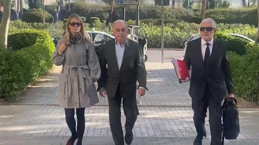 Joaquín Barceló, a su llegada a Ciudad de la Justicia en el segundo día del juicio por el caso Erial