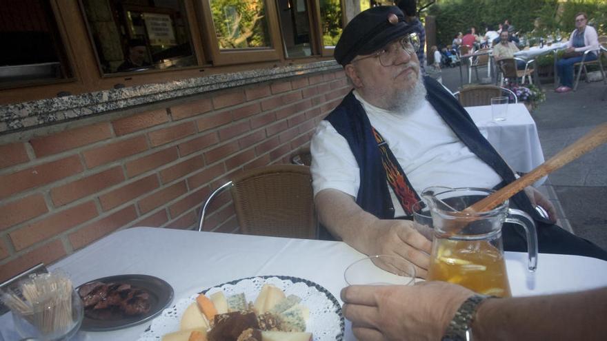 George RR Martin, en Avilés, durante su visita a Asturias en el verano de 2012.