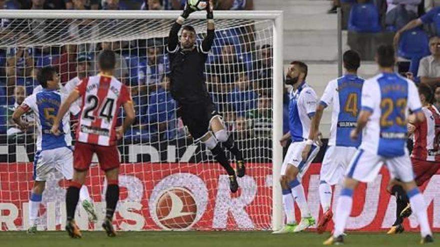 Cuéllar, contra el Girona.