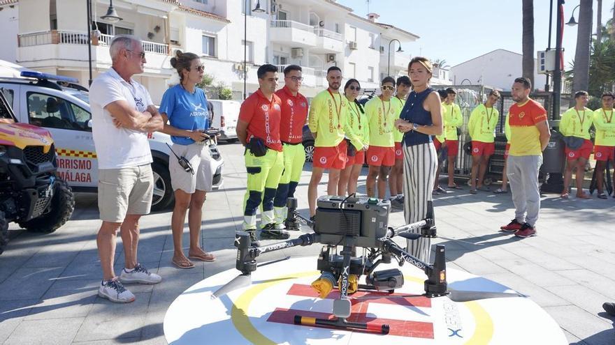 Mijas activa su dispositivo de salvamento en playas con 62 socorristas hasta el 30 de septiembre