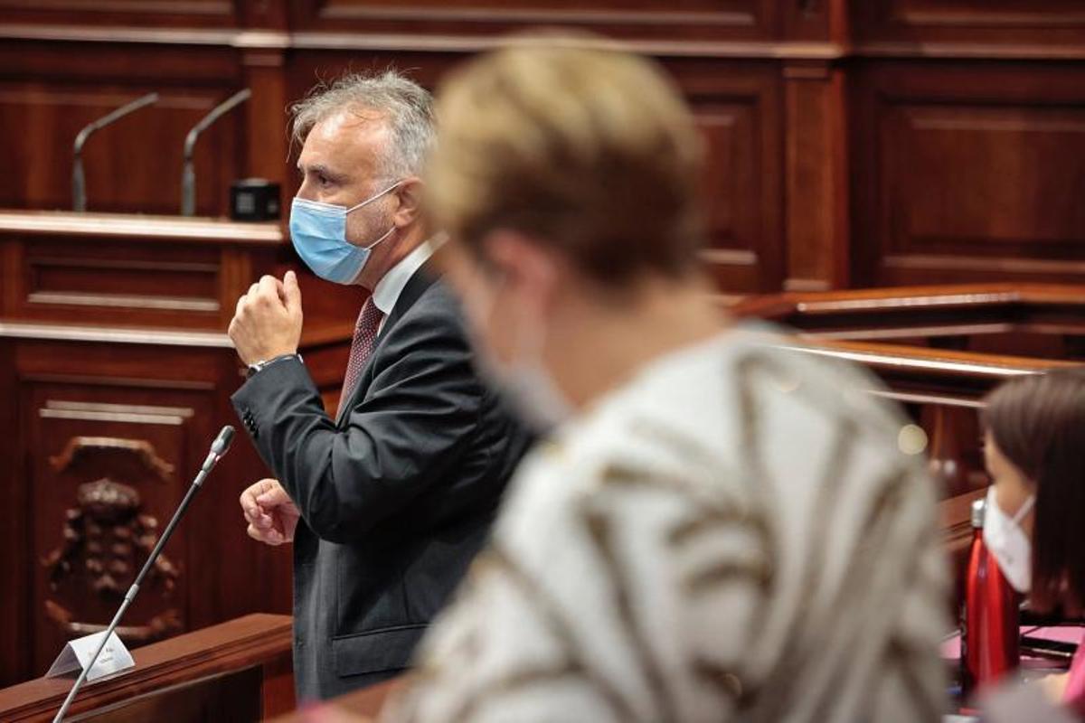 Pleno del Parlamento de Canarias (25/5/21)