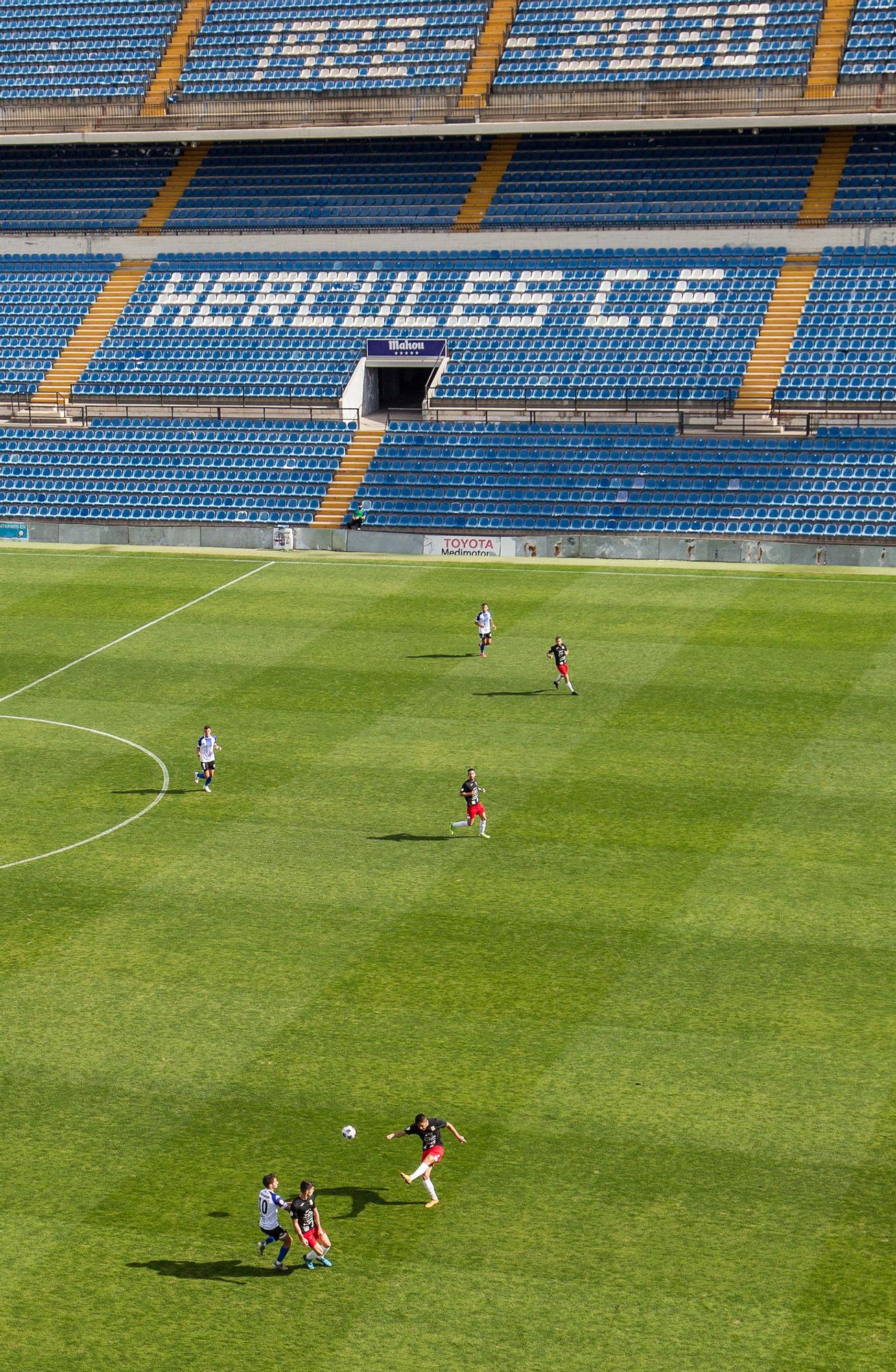 Las imágenes del partido Hércules - Peña Deportiva