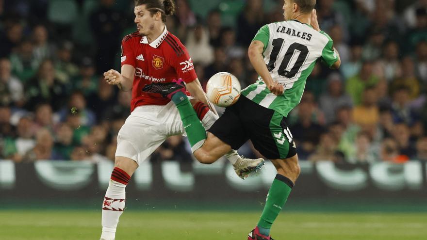 El Betis finaliza su trayectoria europea tras caer ante el Manchester United