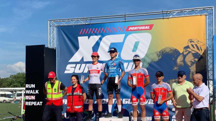 David Vizcaíno hace historia para el ciclismo de montaña extremeño